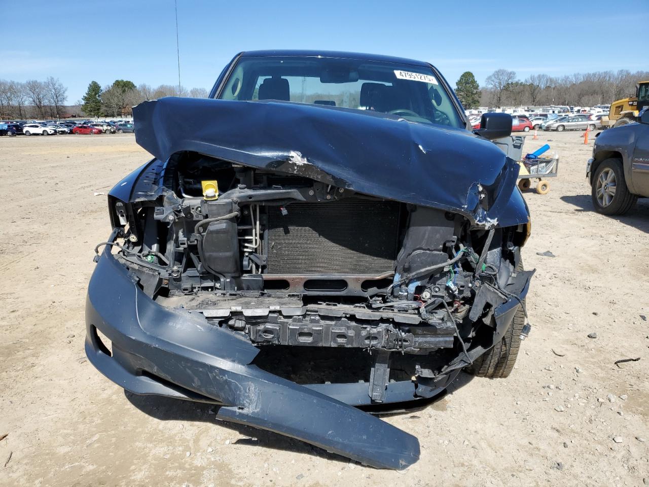 2014 RAM 1500 - Image 5