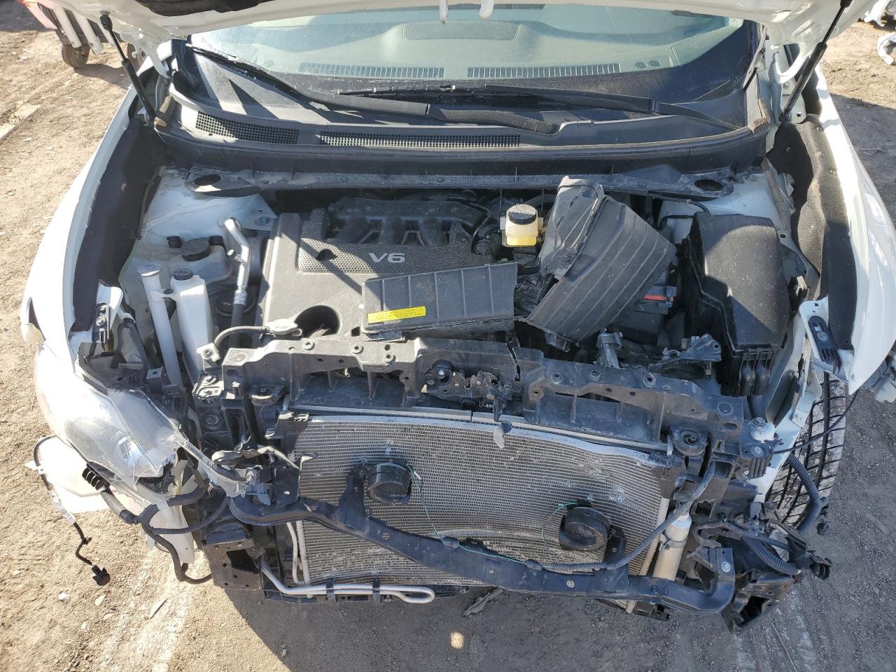 2014 Nissan Murano - Image 12