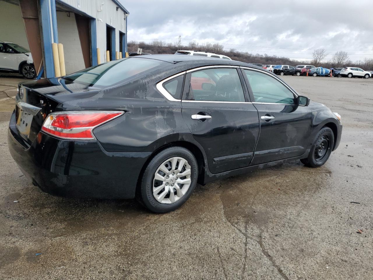 2015 Nissan Altima - Image 3