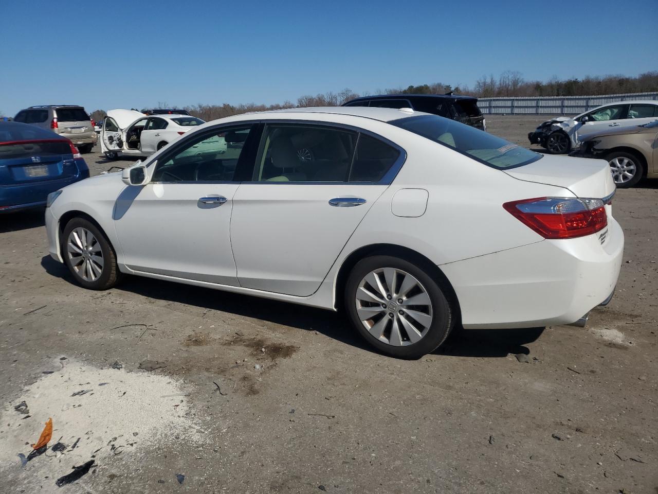 2015 Honda Accord - Image 2