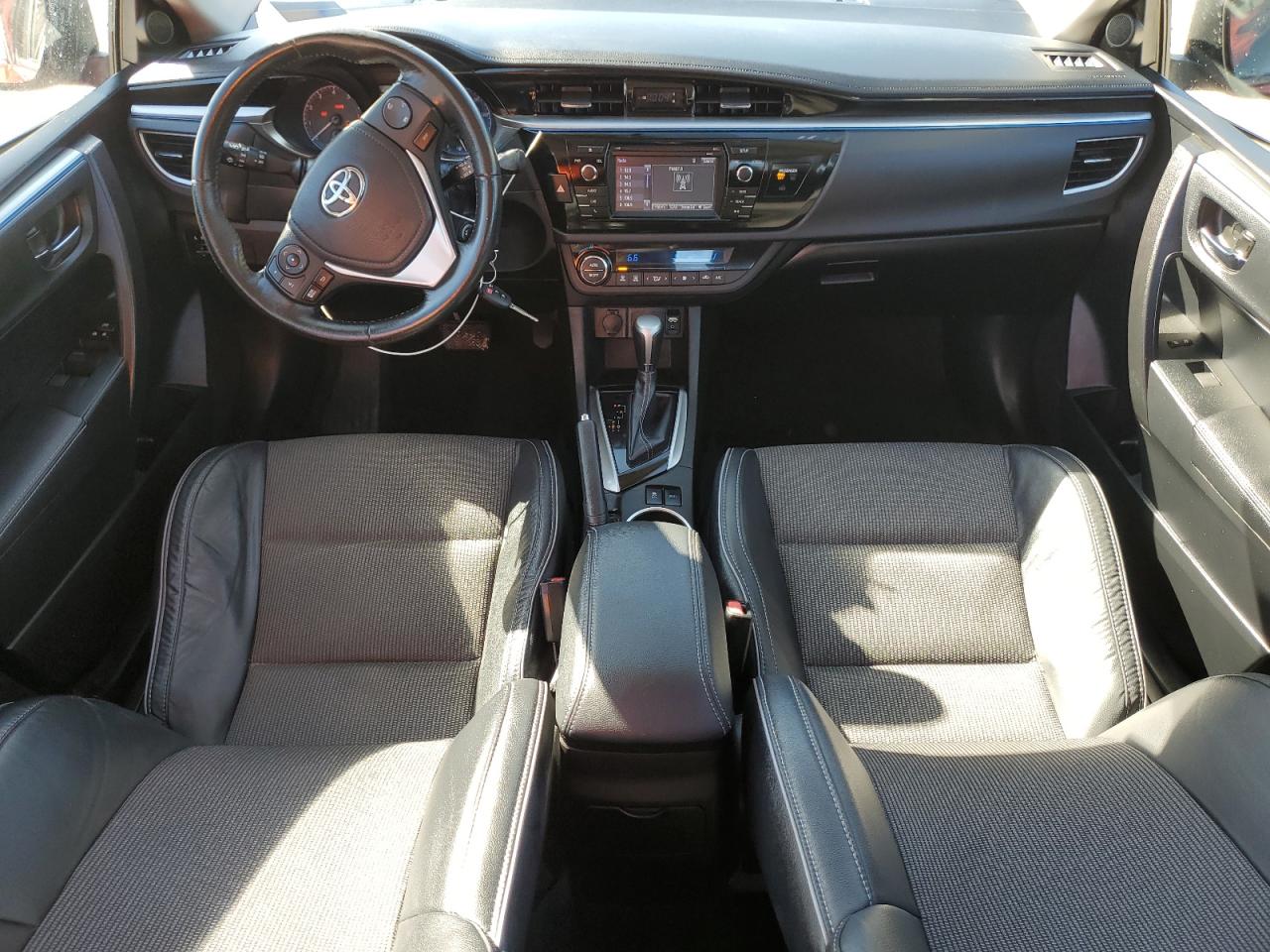 2015 Toyota Corolla - Image 8