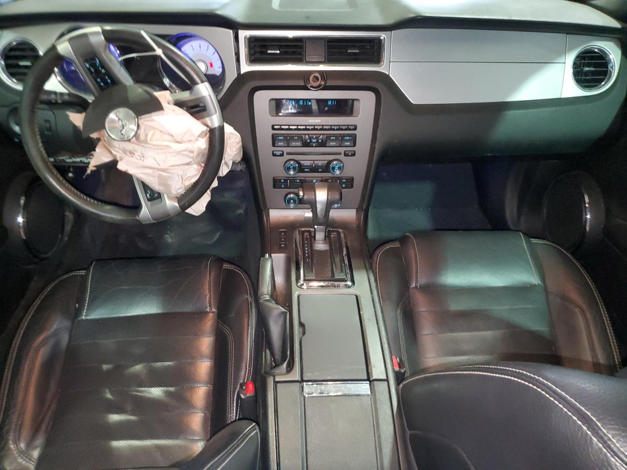 2012 Ford Mustang - Image 8