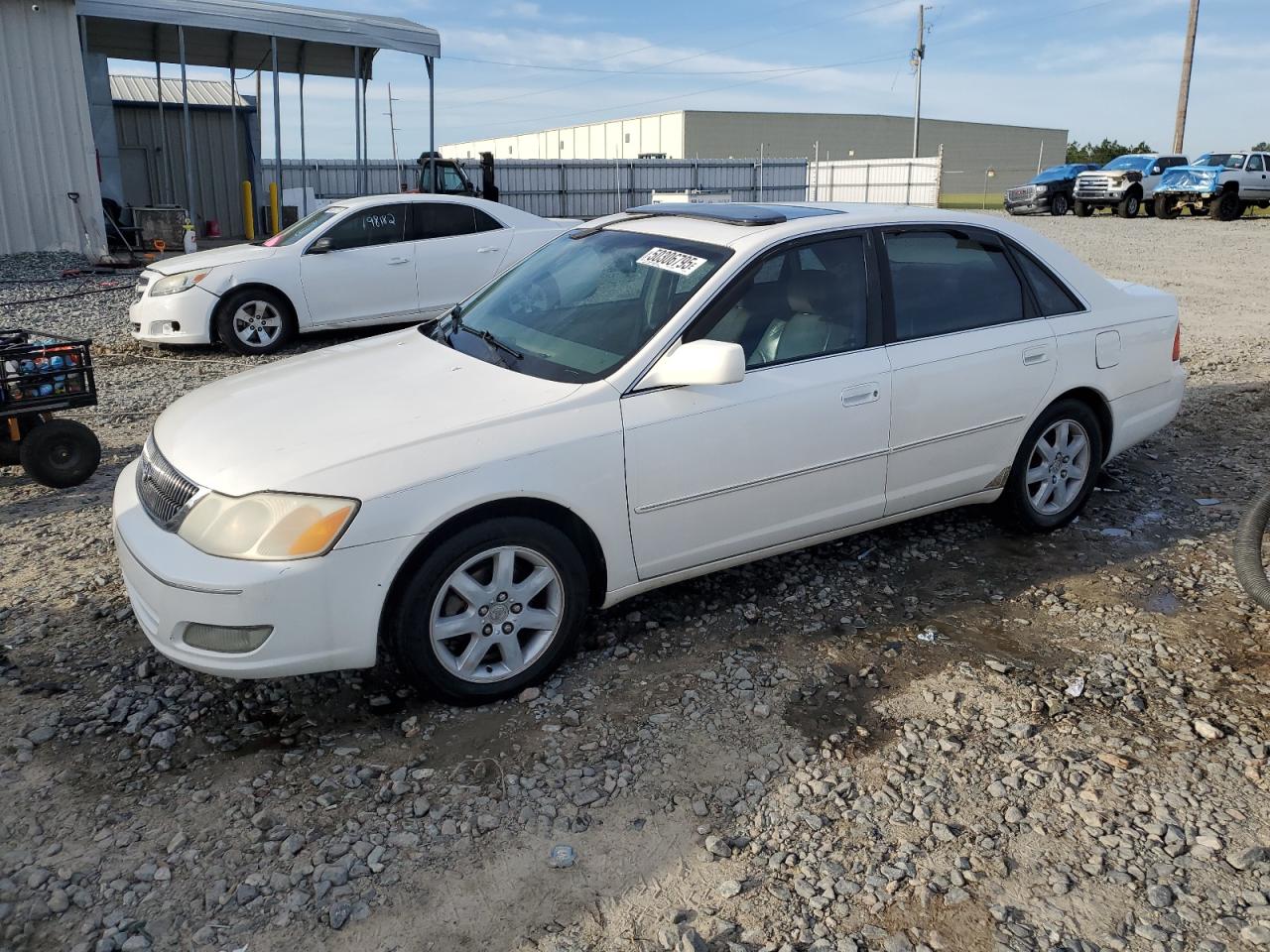 2000 TOYOTA AVALON