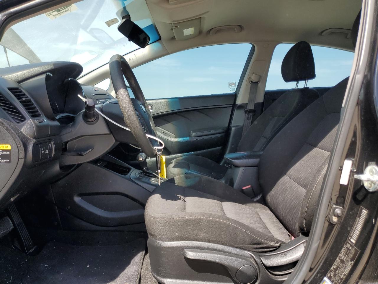 2016 Kia Forte - Image 7