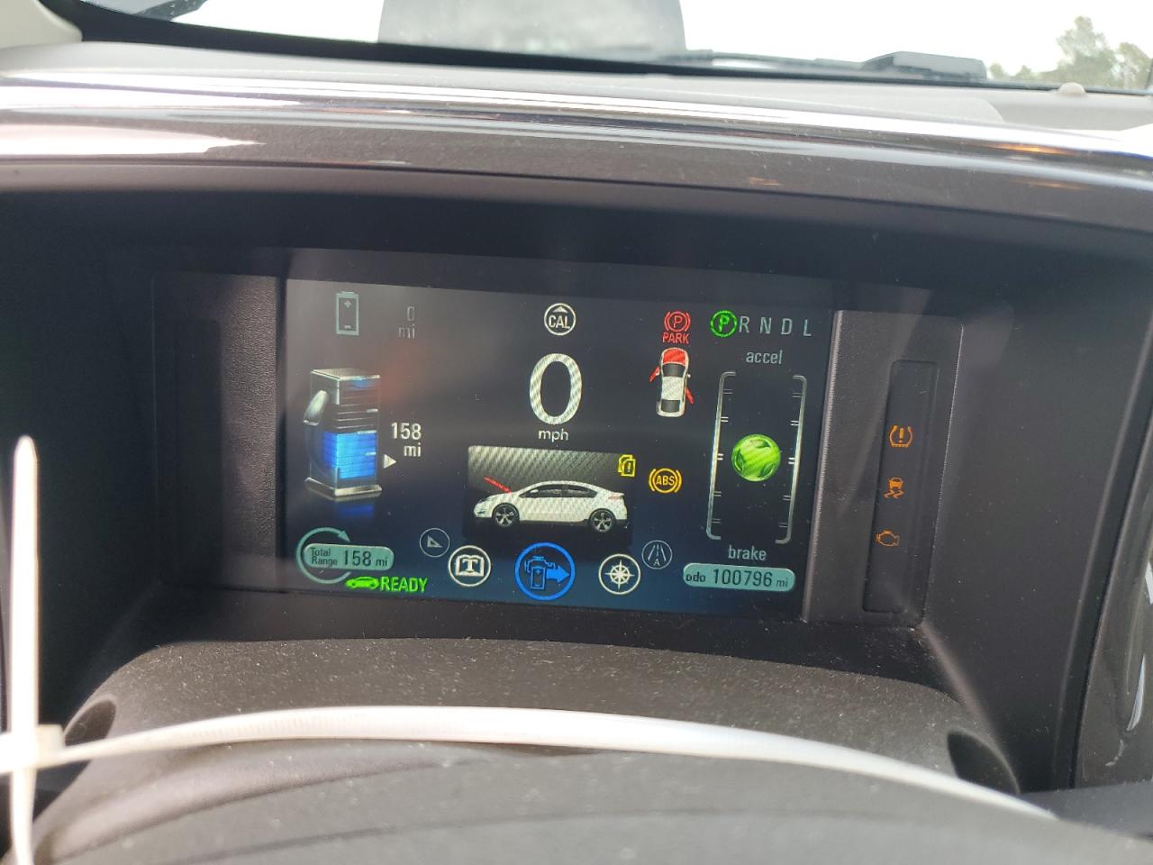2014 Chevrolet Volt - Image 9