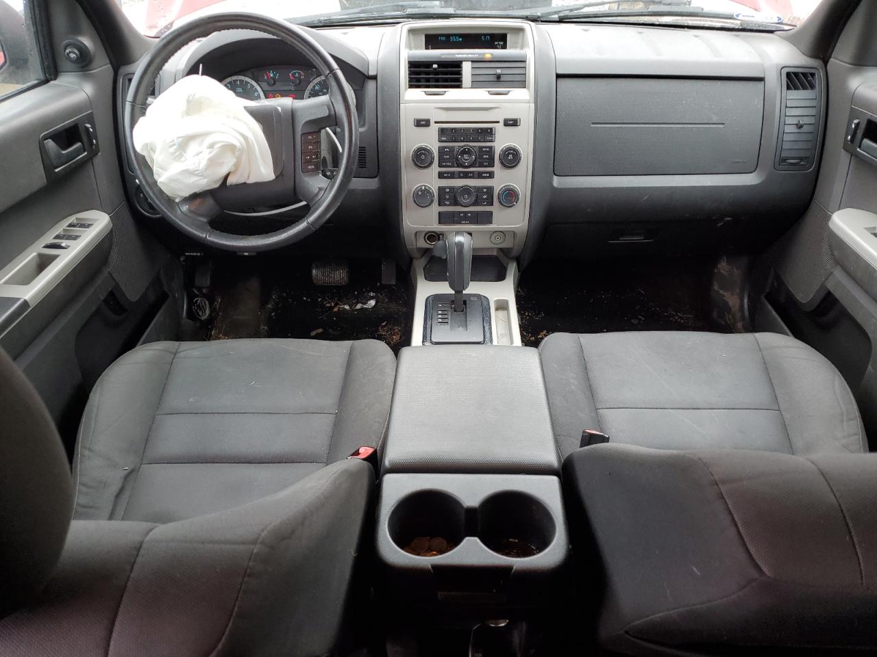 2011 Ford Escape - Image 8