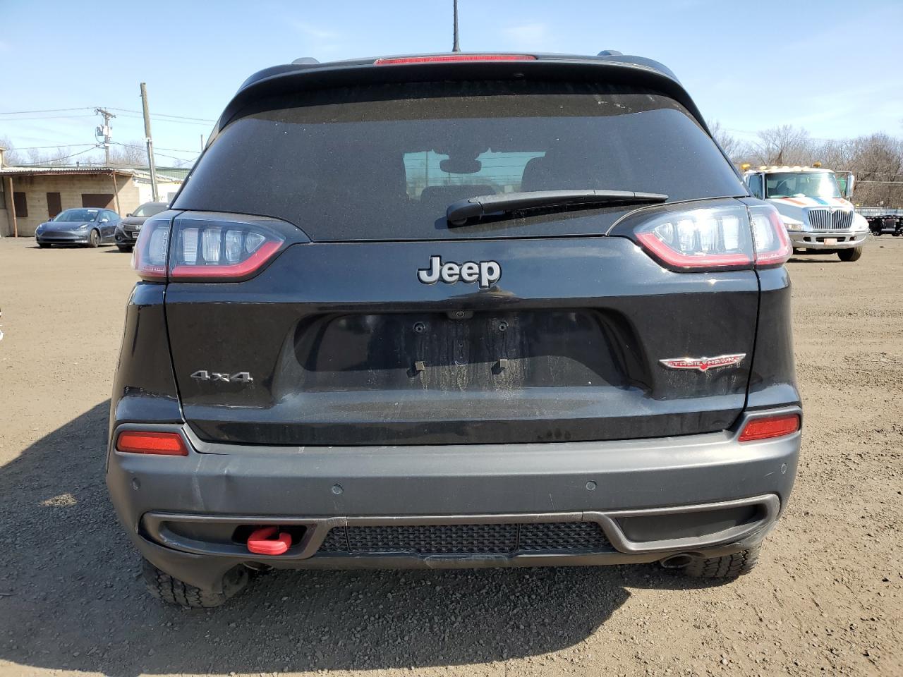 2021 Jeep Cherokee - Image 6