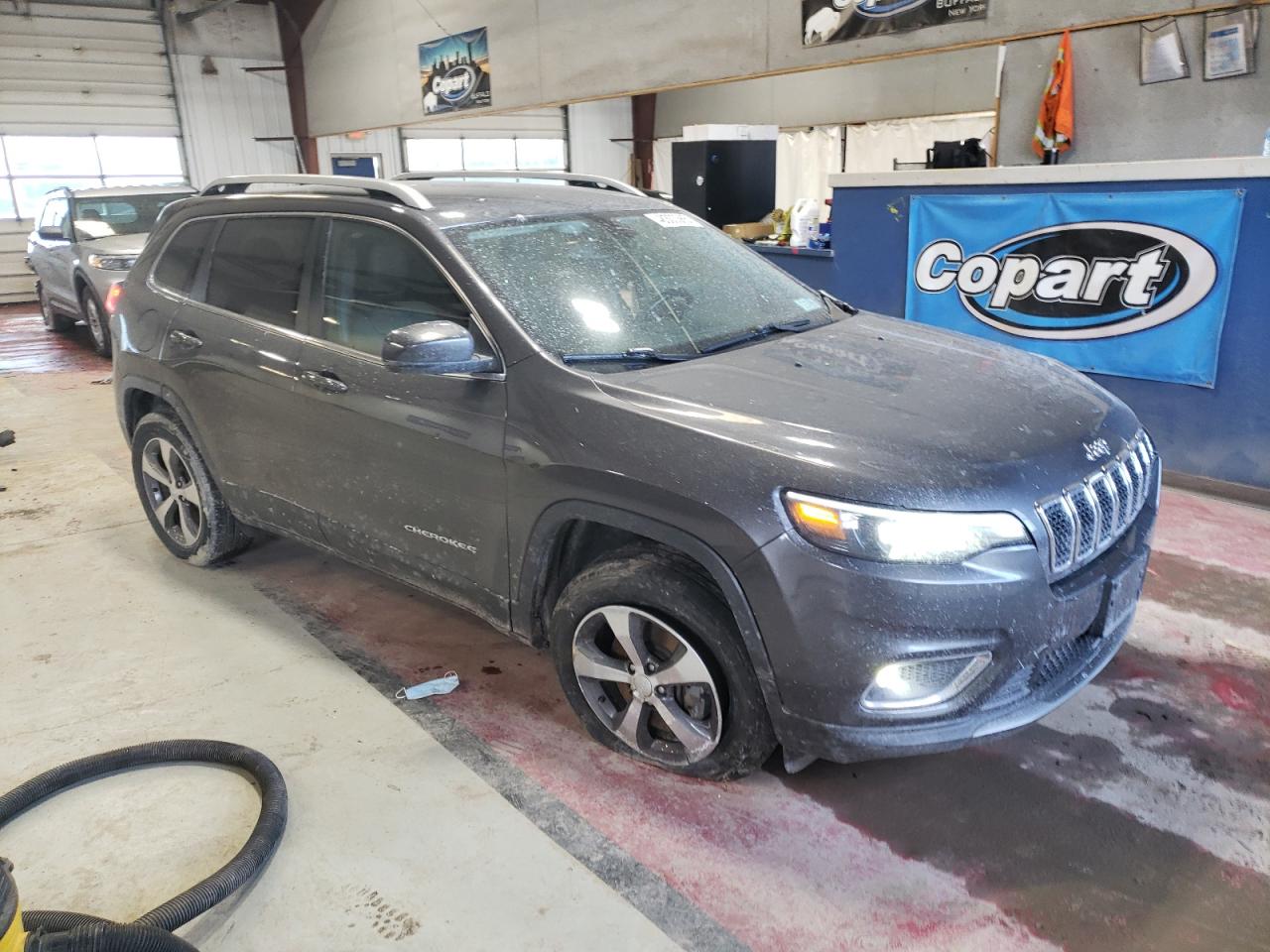 2020 Jeep Grand Cherokee - Image 4