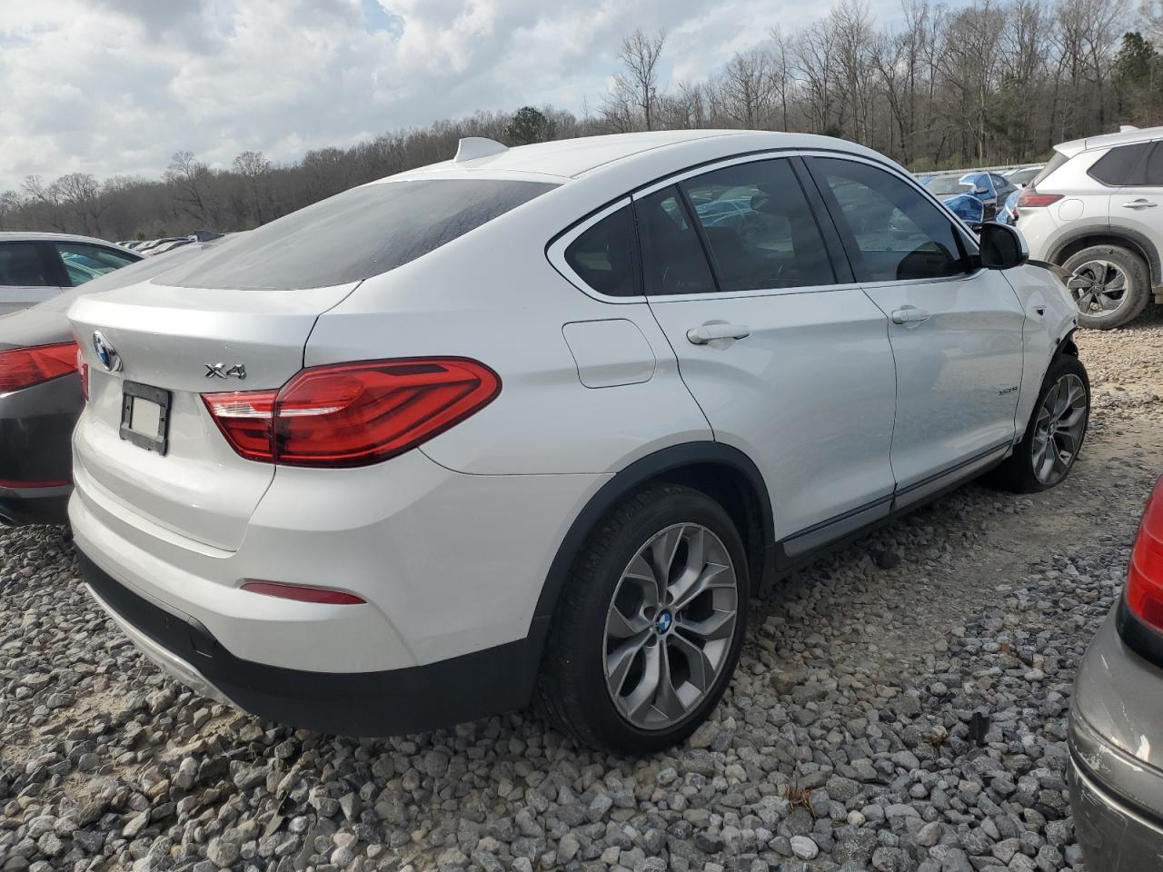 2018 BMW X4 - Image 3