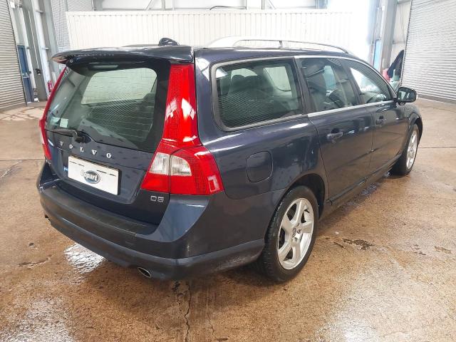 2011 VOLVO V70 SE LUX