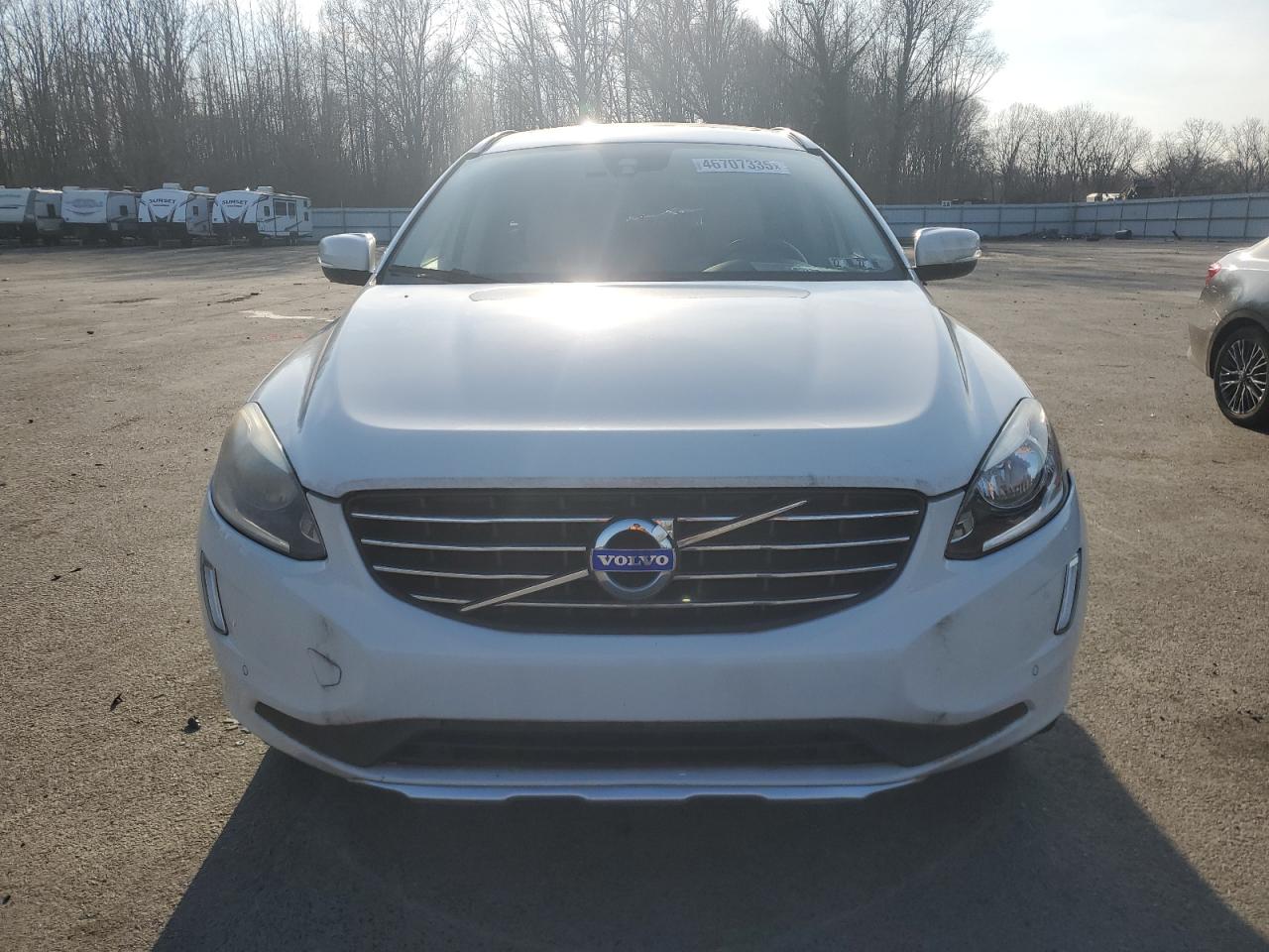 2015 Volvo XC60 - Image 5