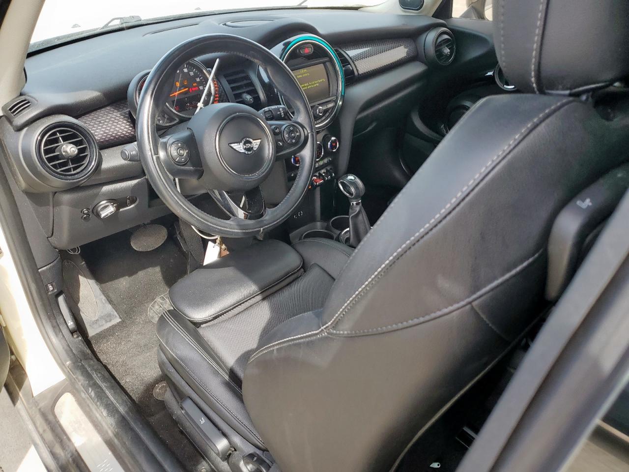 2017 MINI Cooper - Image 8