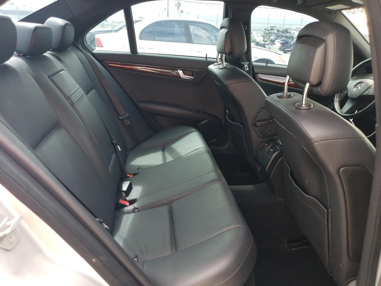2010 Mercedes-Benz C-klasse - Image 11