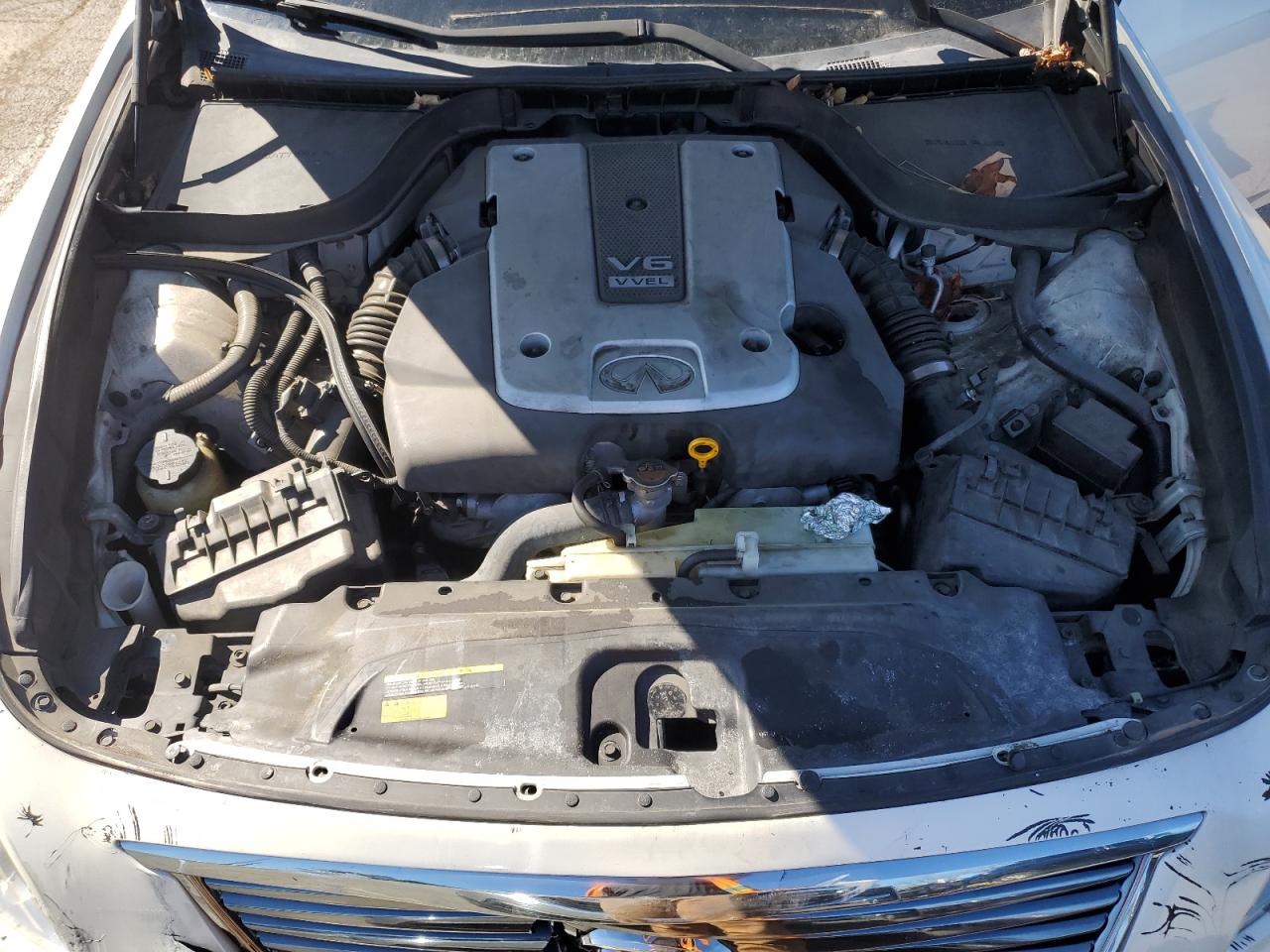 2010 Infiniti G - Image 11