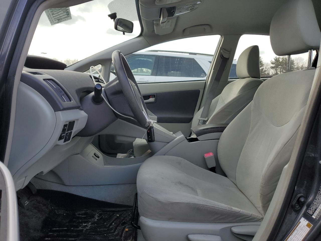2010 Toyota Prius - Image 7