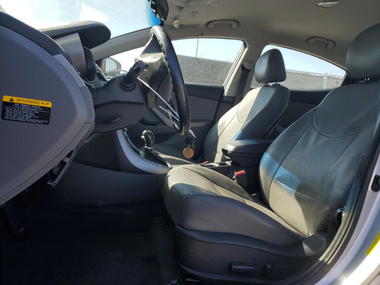 2014 Hyundai Elantra - Image 7
