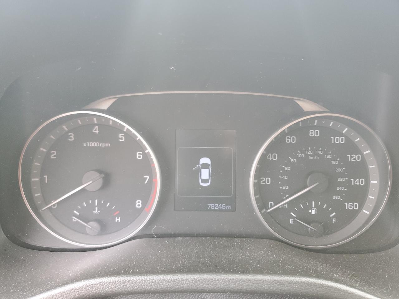 2018 Hyundai Elantra - Image 9