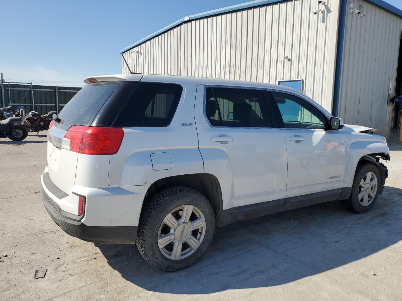 2016 GMC Terrain - Image 3