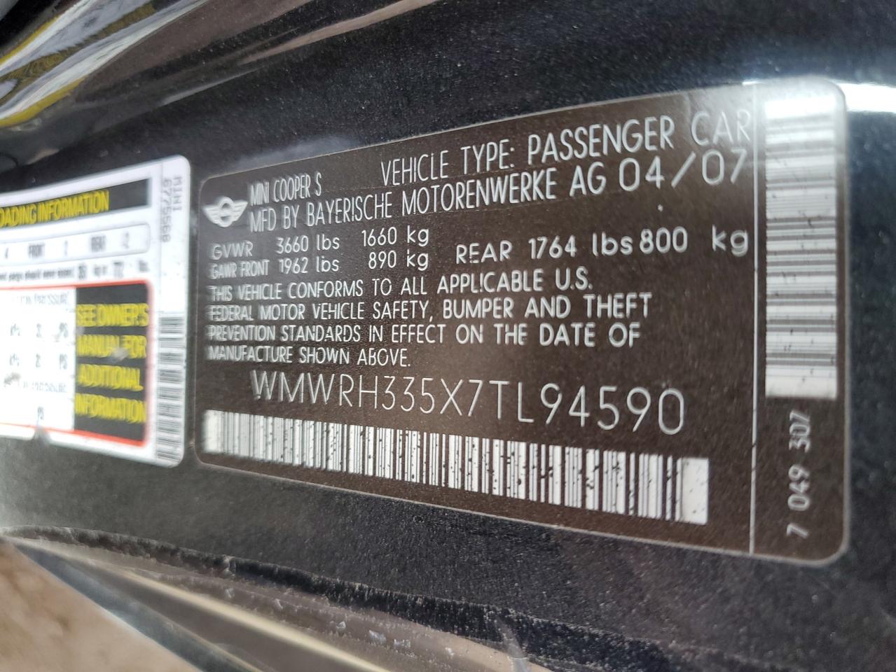 2007 Mini Cooper S VIN: WMWRH335X7TL94590 Lot: 49094295