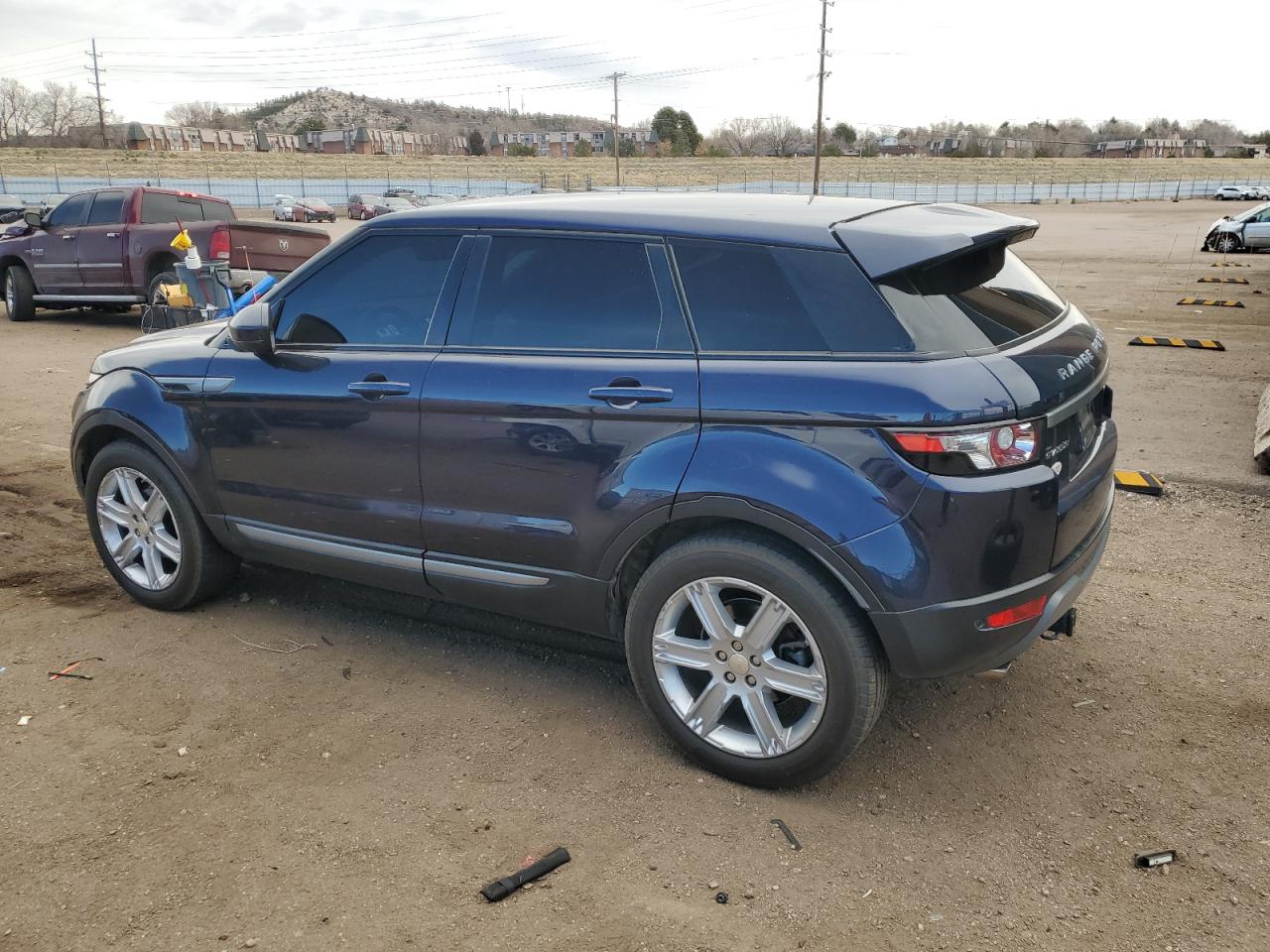 2015 Land Rover Range Rover - Image 2