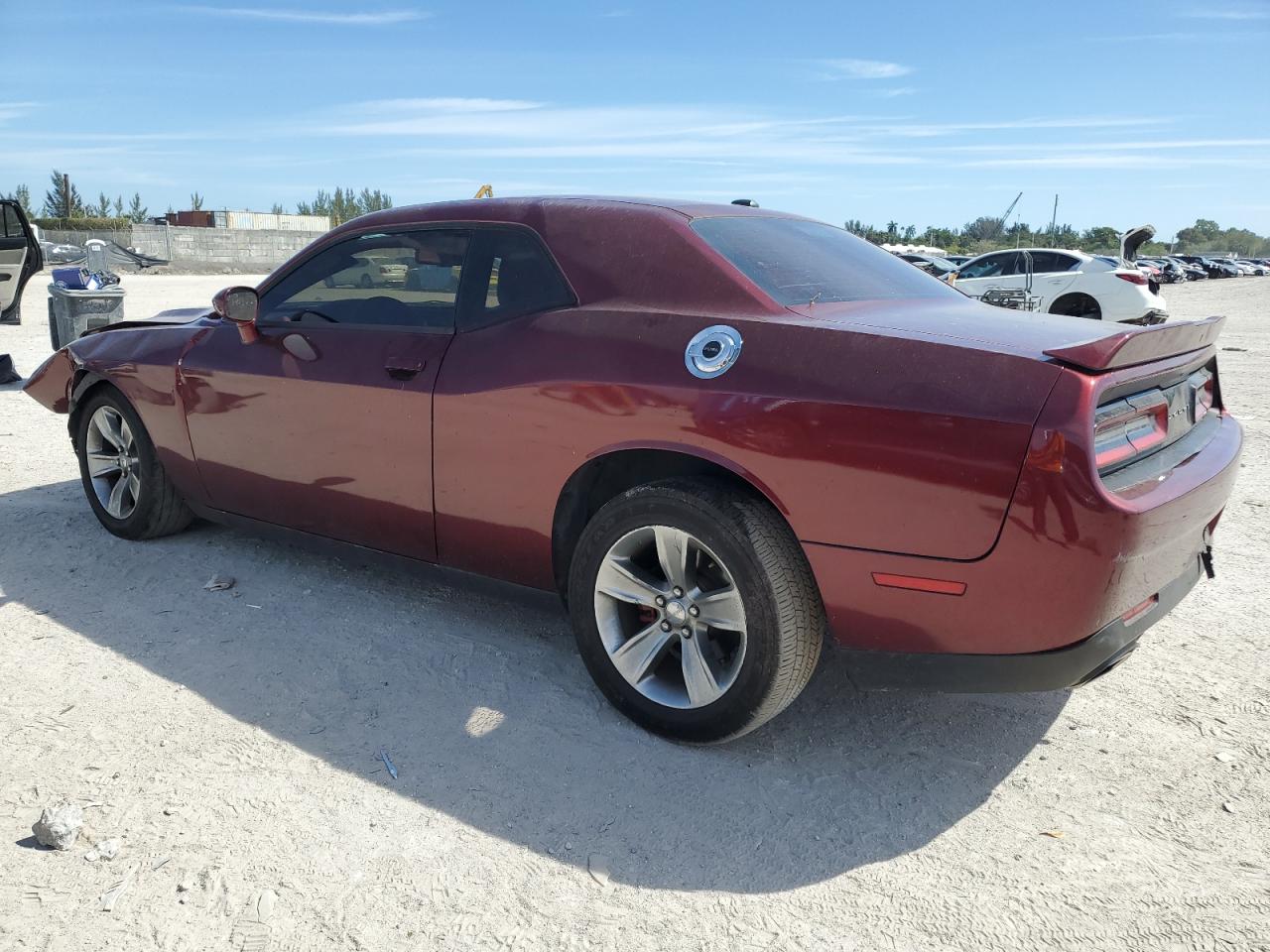 2019 Dodge Challenger - Image 2