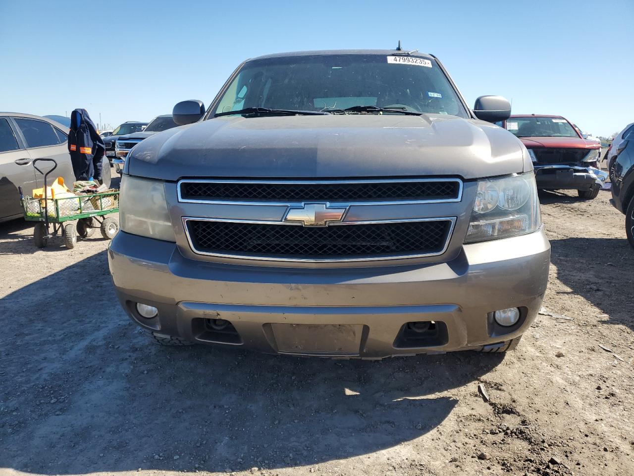 2011 Chevrolet Suburban - Image 5