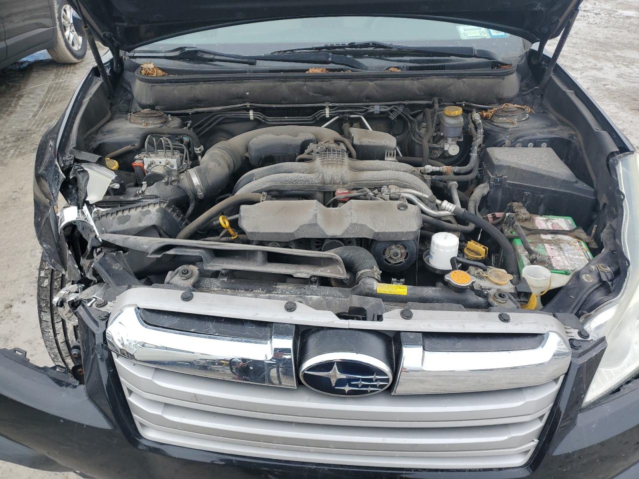 2013 Subaru Outback - Image 12
