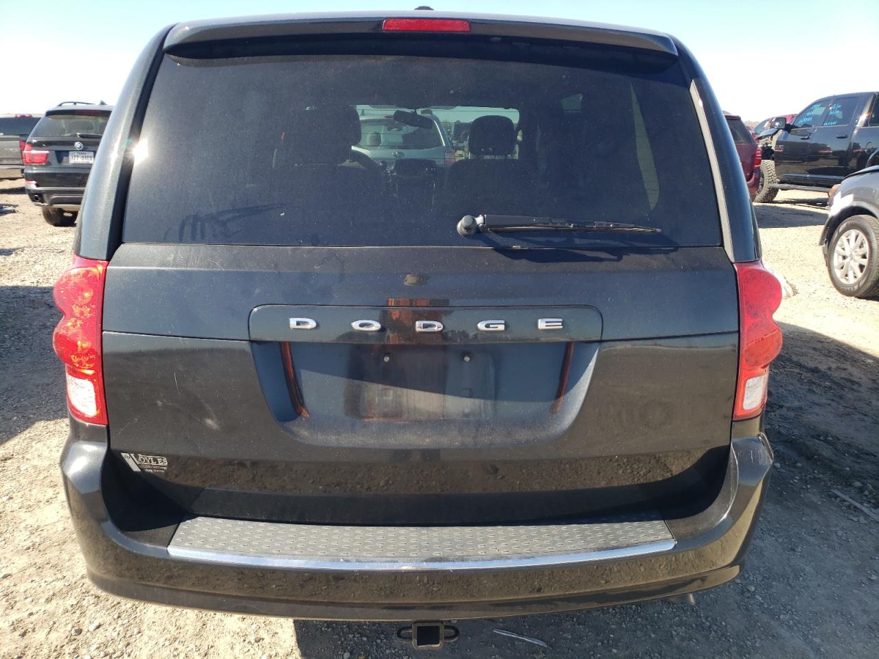 2016 Dodge Caravan - Image 6