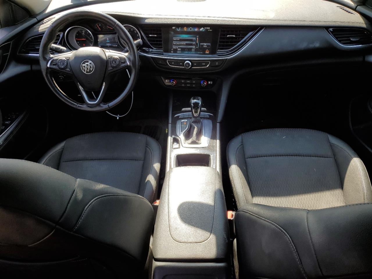 2018 Buick Regal - Image 8