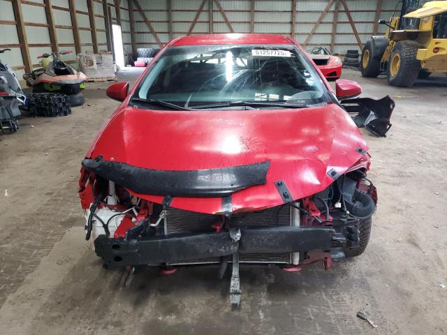  TOYOTA COROLLA 2018 Красный