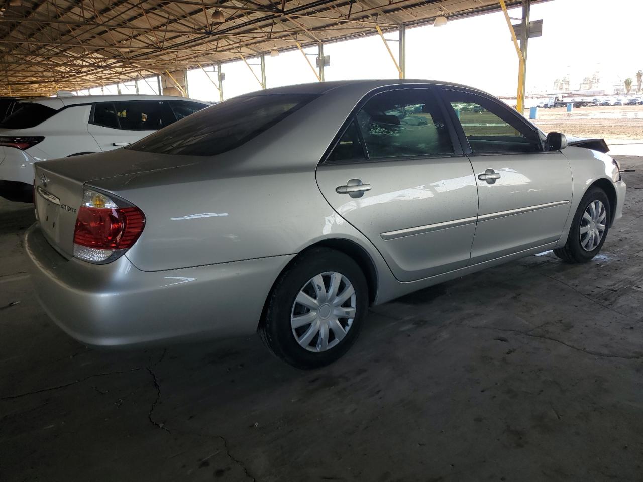 2005 Toyota Camry - Image 3