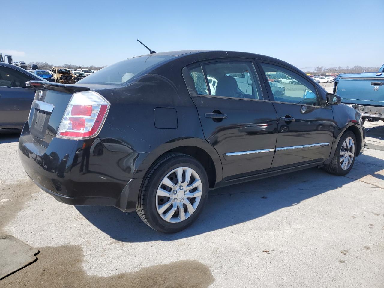 2012 Nissan Sentra - Image 3