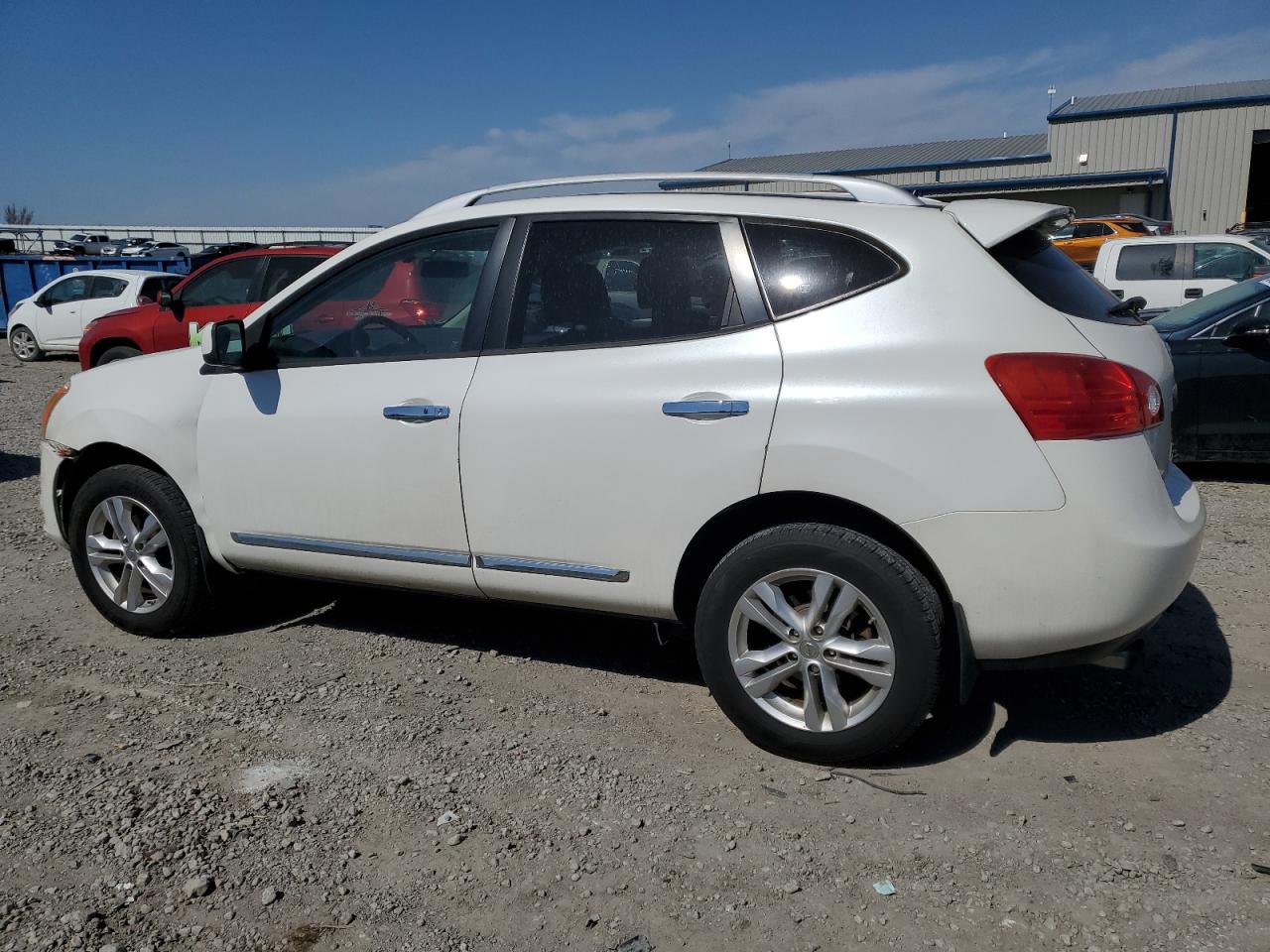 2013 Nissan Rogue - Image 2