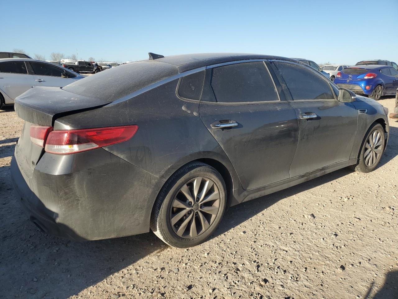 2017 Kia Optima - Image 3