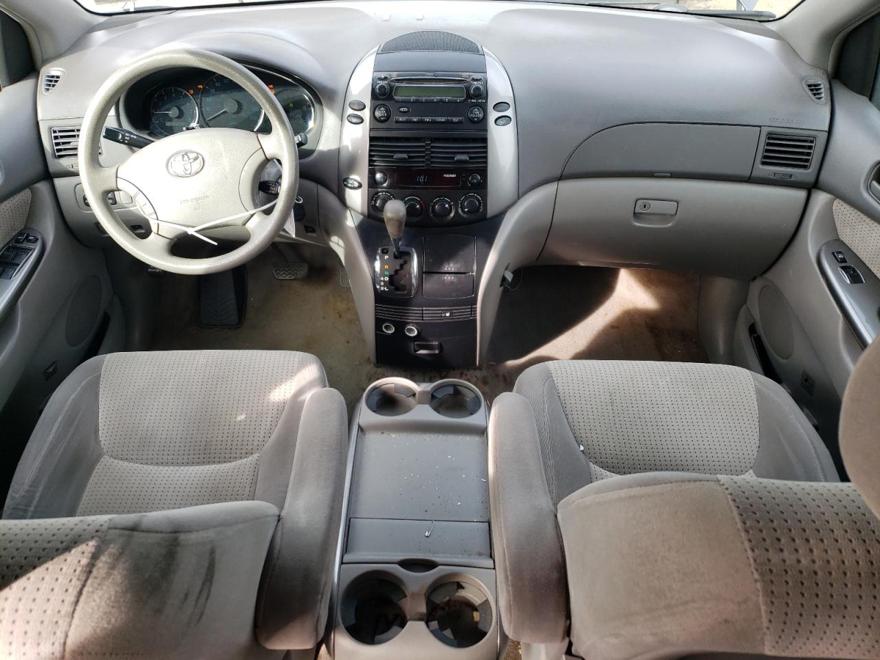 2007 Toyota Sienna - Image 8