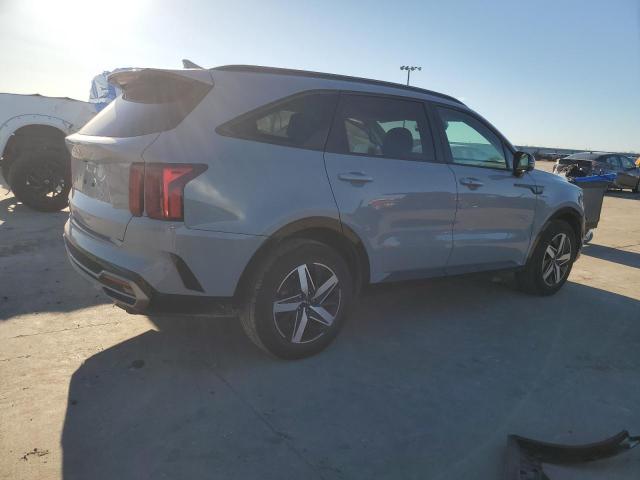  KIA SORENTO 2023 Srebrny
