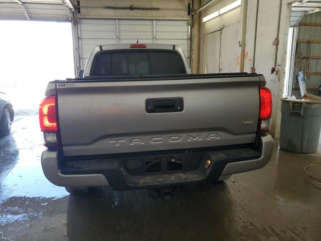 TOYOTA TACOMA 2018 Silver