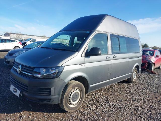 2017 VOLKSWAGEN TRANSPORTE