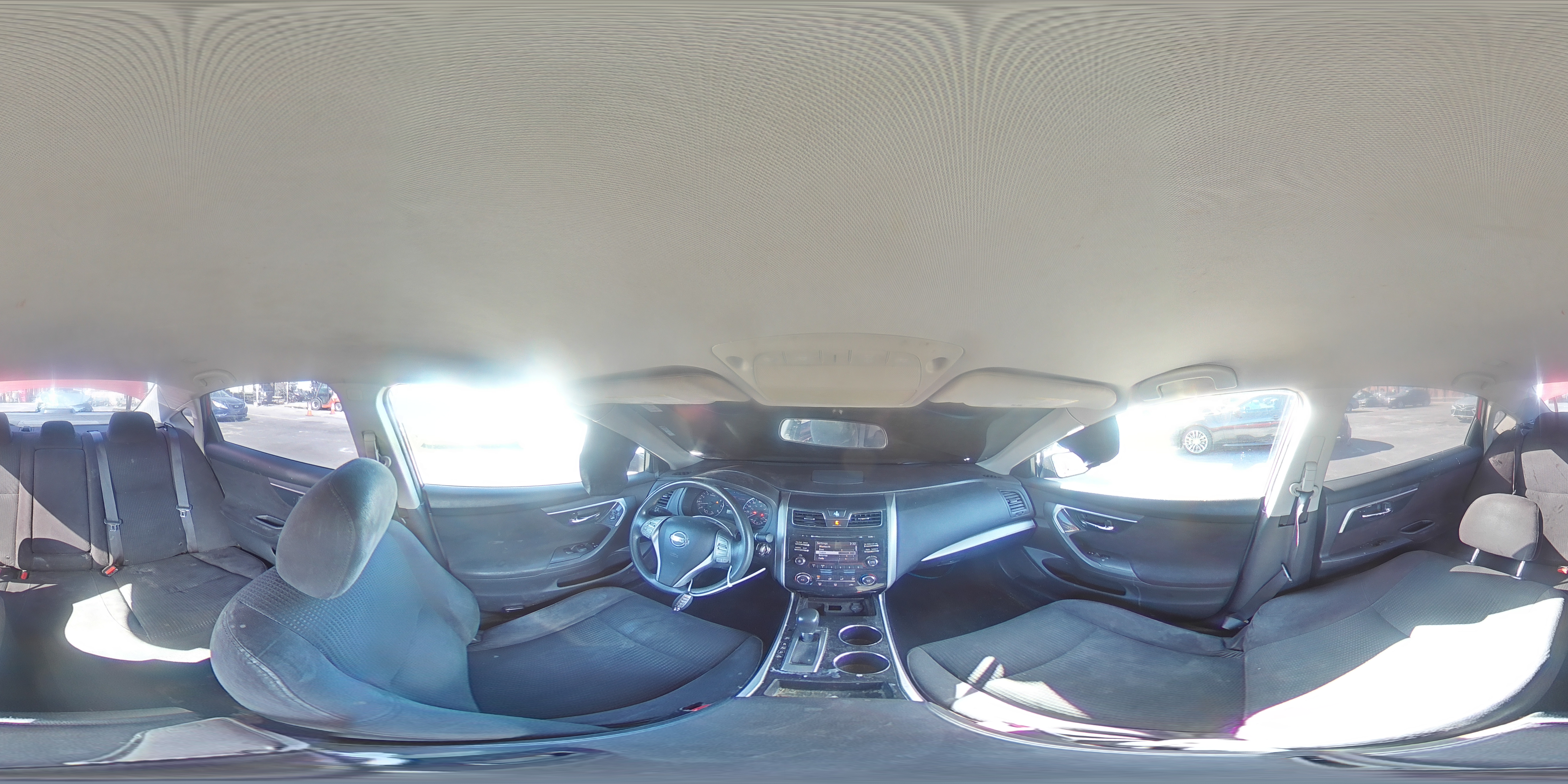 2014 Nissan Altima - Image 13
