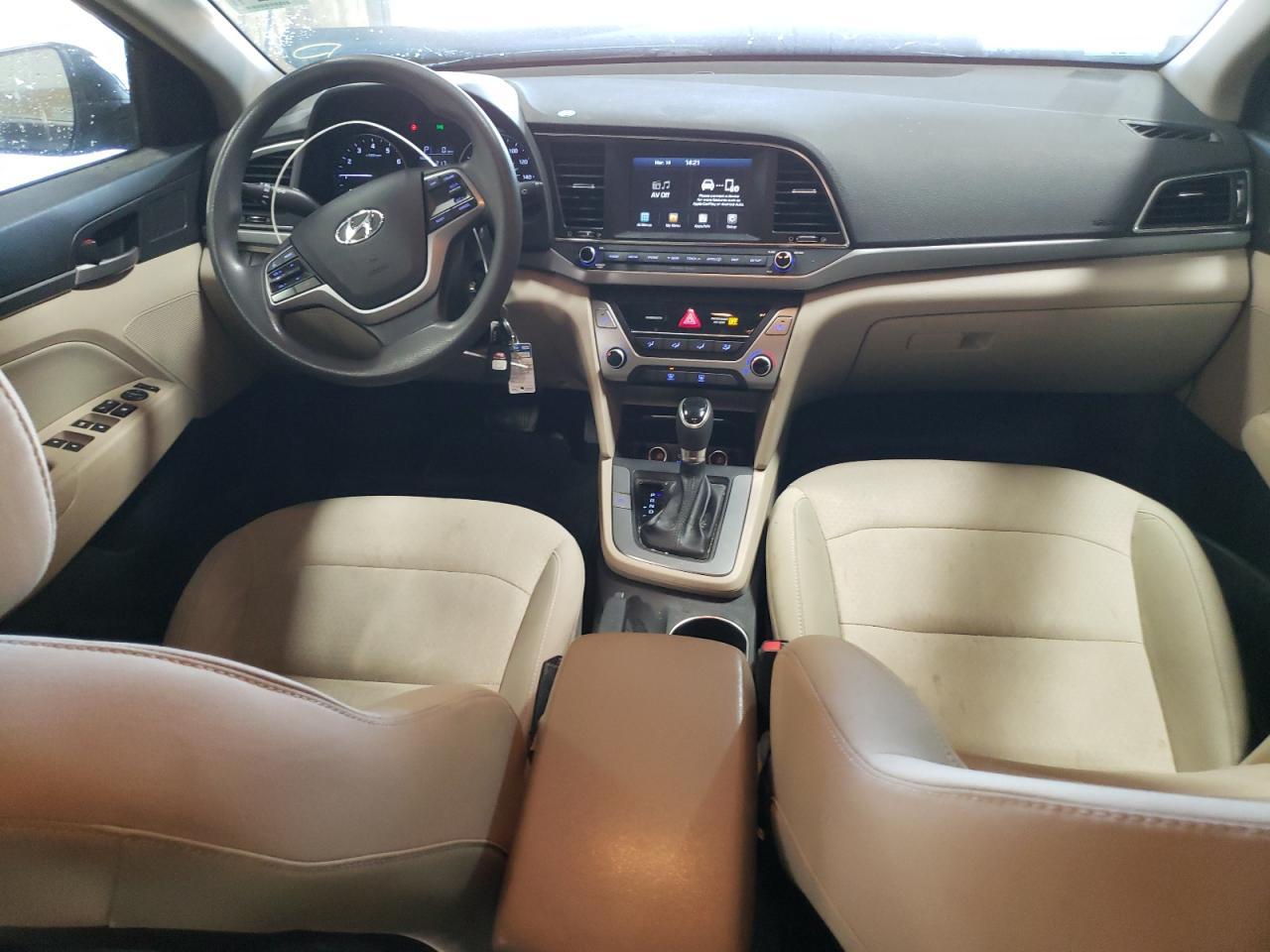 2017 Hyundai Elantra - Image 8