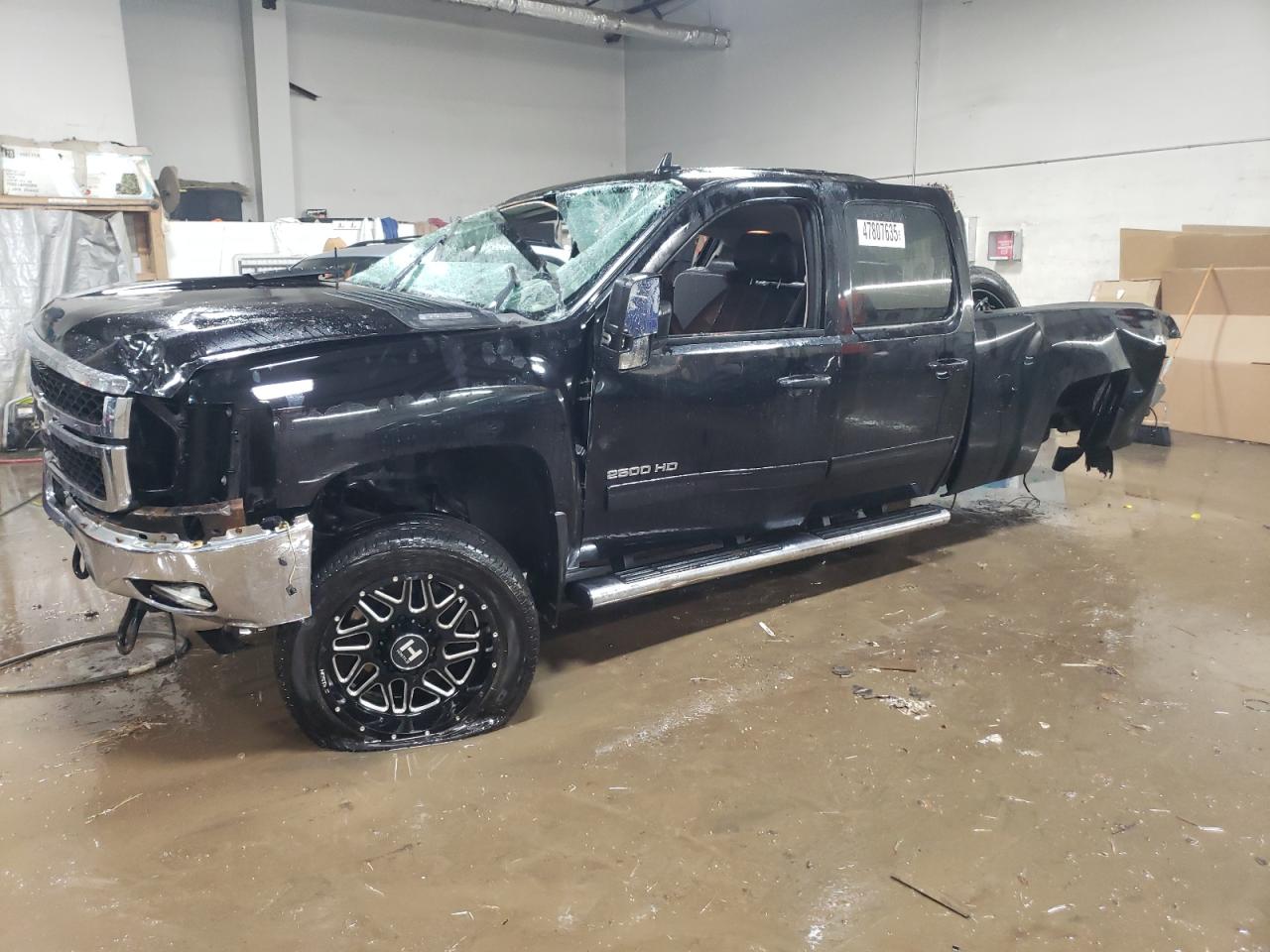 2013 Chevrolet Silverado - Image 1