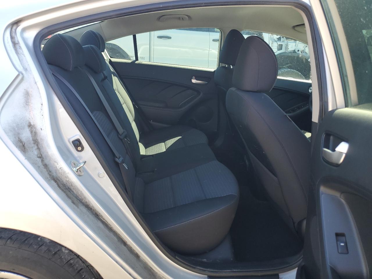 2018 Kia Forte - Image 10
