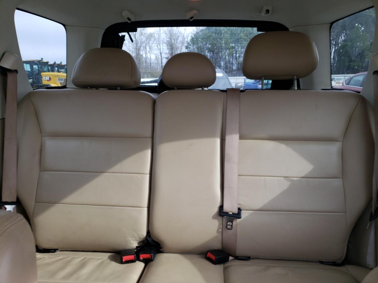 2009 Ford Escape - Image 10