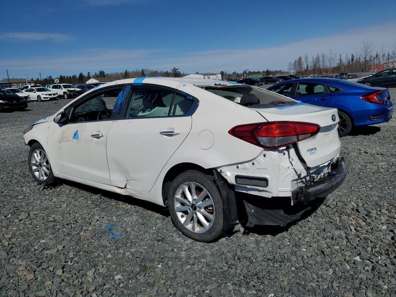 2017 Kia Forte - Image 3