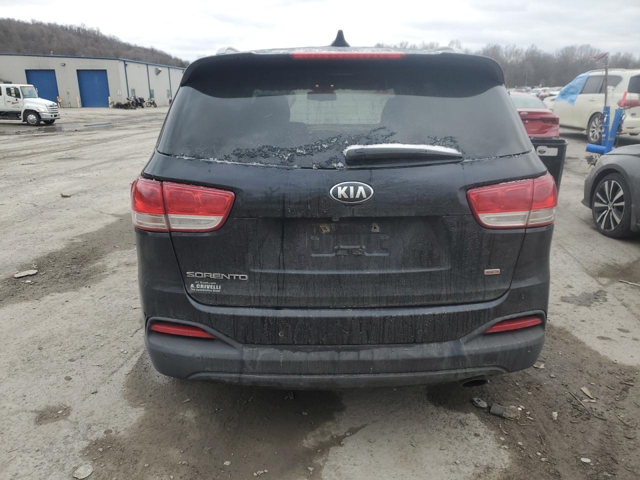 2016 Kia Sorento - Image 6