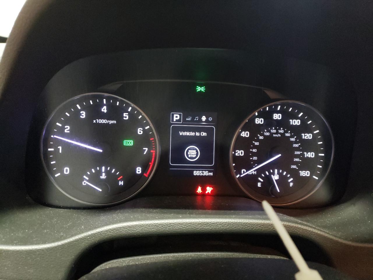 2017 Hyundai Elantra - Image 9