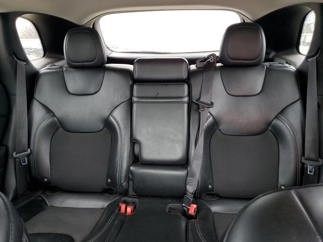 2019 Jeep Grand Cherokee - Image 10