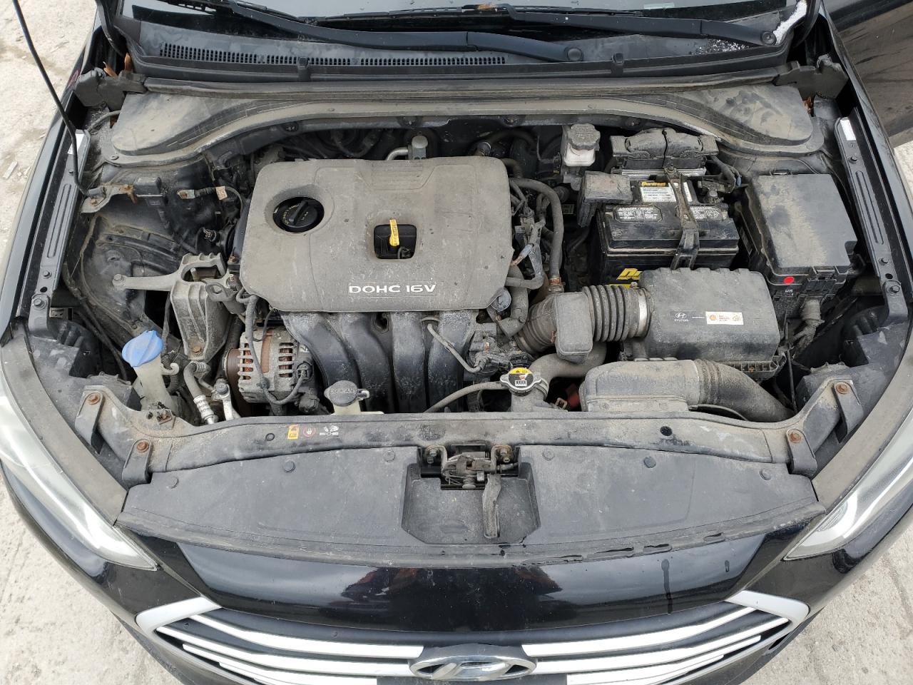 2017 Hyundai Elantra - Image 11