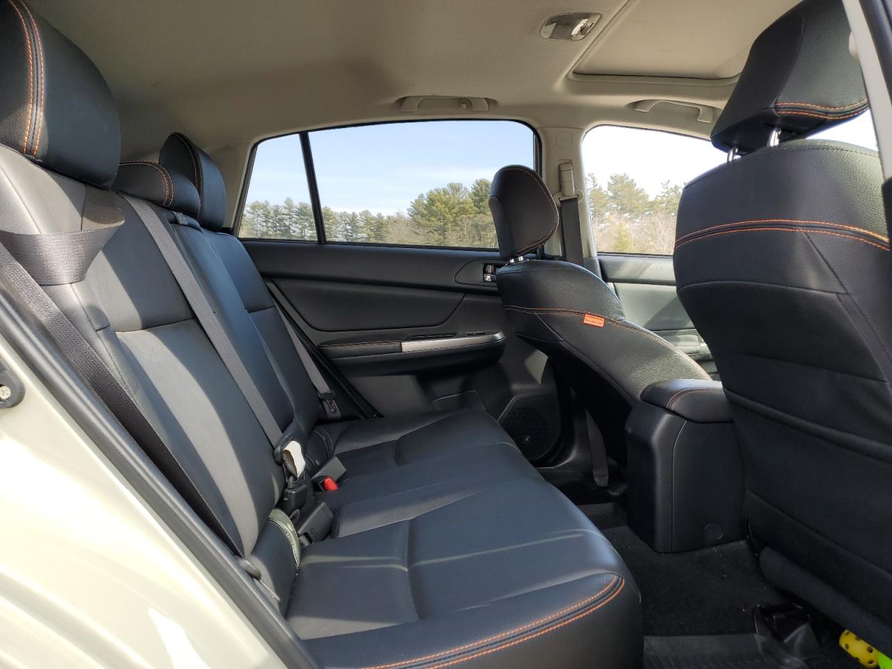 2016 Subaru XV - Image 10