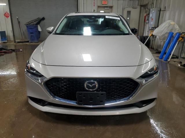  MAZDA 3 2023 Silver